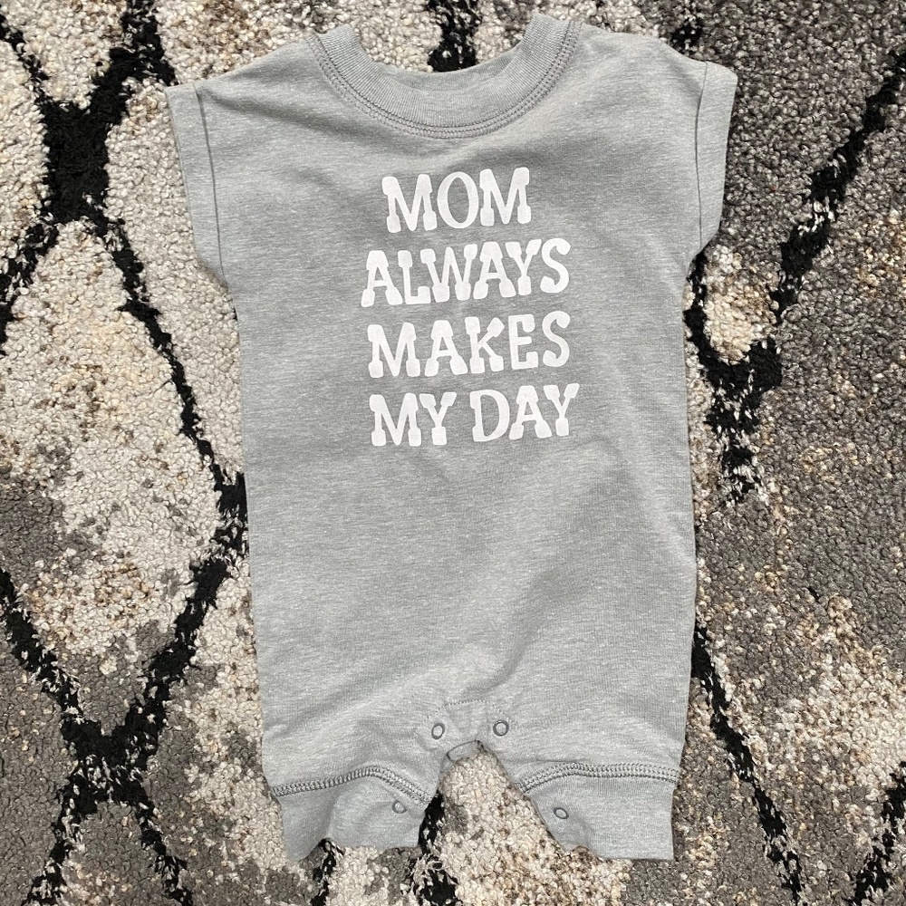 Cat and Jack Romper 0-3 Months